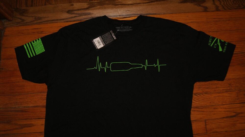 NEW Grunt Style 'Drinking EKG' Black TShirt Men's XL New With Tags Green Print